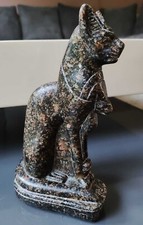 Art artisanal Égyptien. Sculpture divinité Égyptienne/Chat Bastet. En Granite