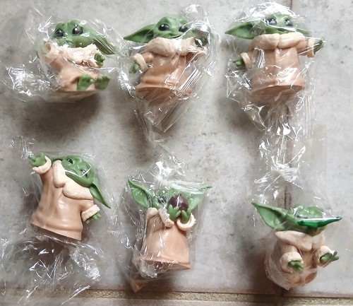 Lot figurines neuves en - lot, 6