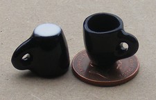 Maison de Poupées Céramique Tasses 2 Noir en Fuseau 1:12 Miniature Cuisine Sds