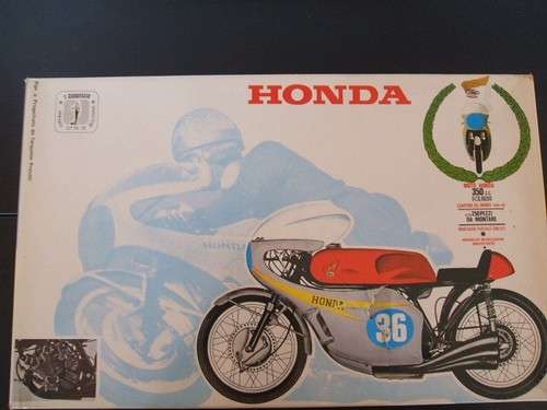 Maquette moto honda rc - 1/9.,
