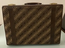 Automobilia Massy Automobile