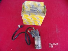 Renault 4L moteur d'essuies glaces Marchal 12v