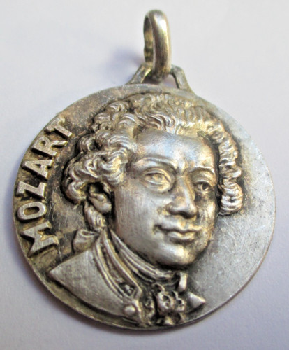 Ancien pendentif médaille