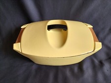 Le Creuset / Cocotte en fonte de fer émaillée jaune vintage / Raymond Loewy