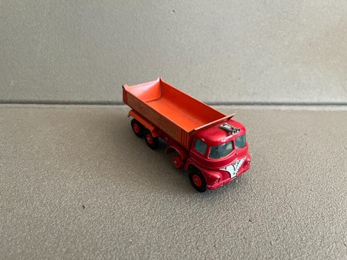 Voiture miniature camion - voiture,
