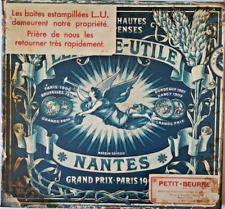 Ancienne Boîte en Tôle &