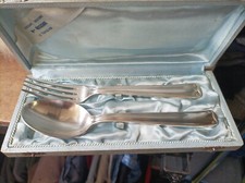 Ancienne Paire De Couvert Cuillère Fourchette En Métal Argenté Communion Étuis 