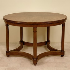 Gueridon a colonnes style