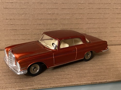 Jouet ancien dinky toys - dinky,