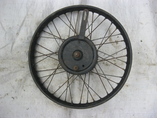 Roue arrière moto - de,