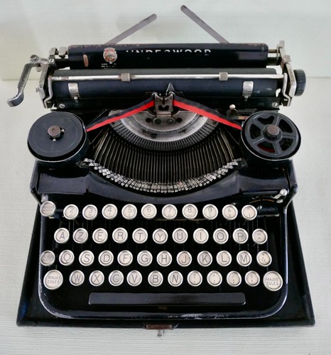 Underwood machine ecrire - a,