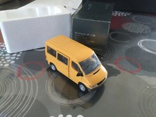 LE6595 NZG B6 600 0195 1/43 Camionnette Mercedes Benz Sprinter jaune