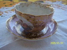ANCIENNE TASSE EN PORCELAINE DE MEISSEN SAXE SIGNEE DECOR D ANGELOTS. Réf n°1
