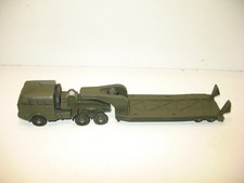DINKY TOYS, porte char BERLIET militaire N1 version jantes pleines p