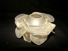 tulipe en forme de rose en verre dépoli satiné pour griffe de 57 mm