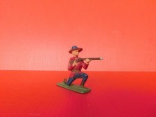 STARLUX / WESTERN  /   LA