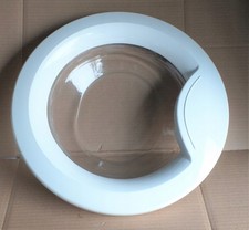 Porte de machine à laver