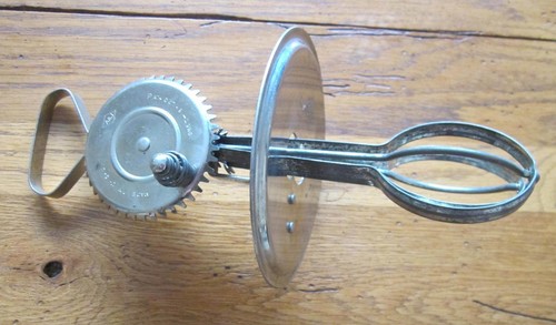 Vintage hand egg beater - hand,
