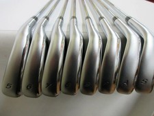 TaylorMade R9 MAX Iron Set