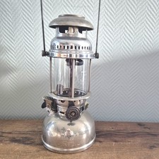 Ancienne lampe à pression