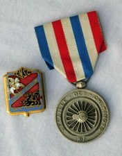 ANCIENNE MEDAILLE DES