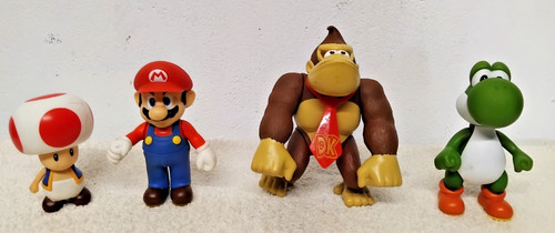Lot figurines super mario - lot,