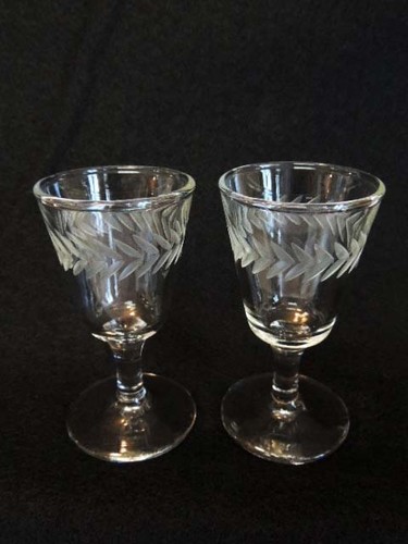 Pair vintage elegant hand - ,