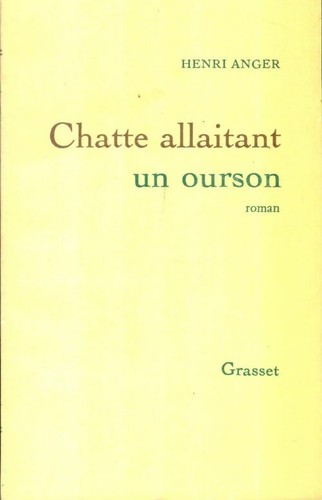 Chatte allaitant ourson - allaitant, un