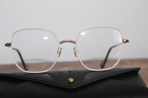 Neuf lunettes monture - :,