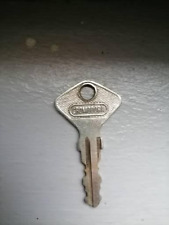 ancienne clé de contact neiman  FIAT _ clé FIAT 600 _ Multipla_ 126 _500 _ 1100