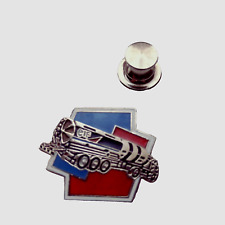 Pin's lapel pin enamel pins Oil Carburant ELF CAMION CITERNE Semi logo ELF  EGF