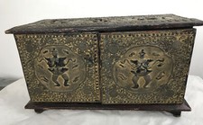 Antique BALI, Rare Coffre à