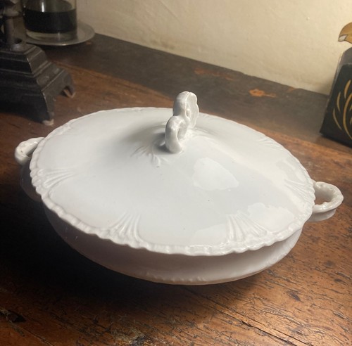Ancien légumier soupière