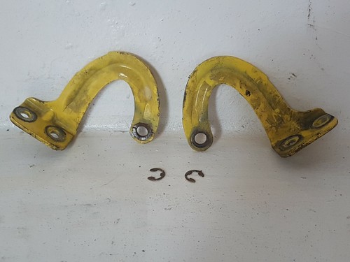 Charnière capot moteur pour