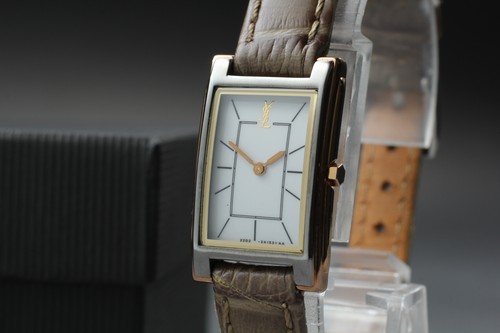 Vintage near mint yves saint - *near, mint*