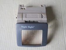 LOUPE NIGHT SIGHT   pour  GAME BOY - avec éclairage