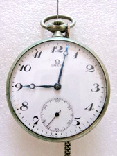 Montre à gousset Art Déco avec sa giletière (OMEGA)