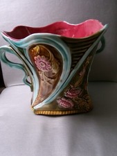 Cache pot en barbotine d'Onnaing - Modele N° 717