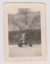 photo ancienne ?️ enfant tricycle juin 1946 tirage original