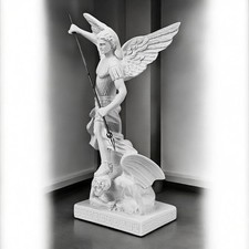 Statue Saint Michel Archange vaincu Lucifer statue sculpture marbre moulé