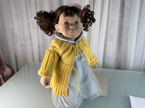 Poupée artiste de - poupée,
