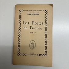 Les portes de bronze,  J. de Sauveclare,  impr. Missions africaines, MAROC