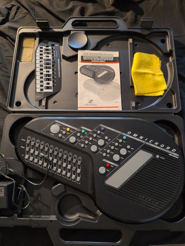 Suzuki omnichord 250m - suzuki,