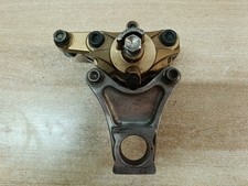 UN ETRIER DE FREIN ARRIERE NISSIN MOTO SUZUKI 1000 GSXR K2 2002 GSX-R