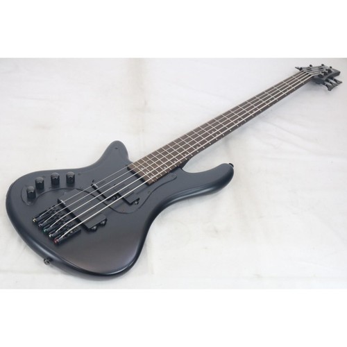 basse 5 cordes gaucher