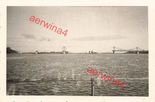 Pont détruit dniepr près - du,