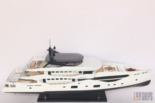 Modèle d'affichage en bois fait main Sunseeker Yacht 161 - 100 cm