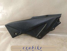 cache lateral gauche pour