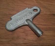 Clef pour Train & Canot Hornby Boat Key Clé Gauge 0