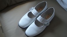 Ballerines babies cuir blanc
